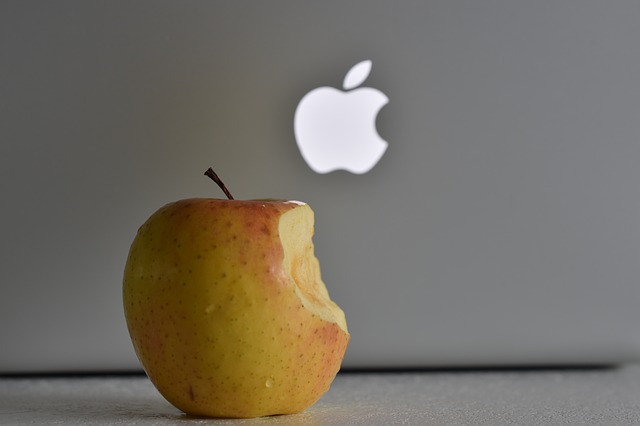 Apple symbol.jpg